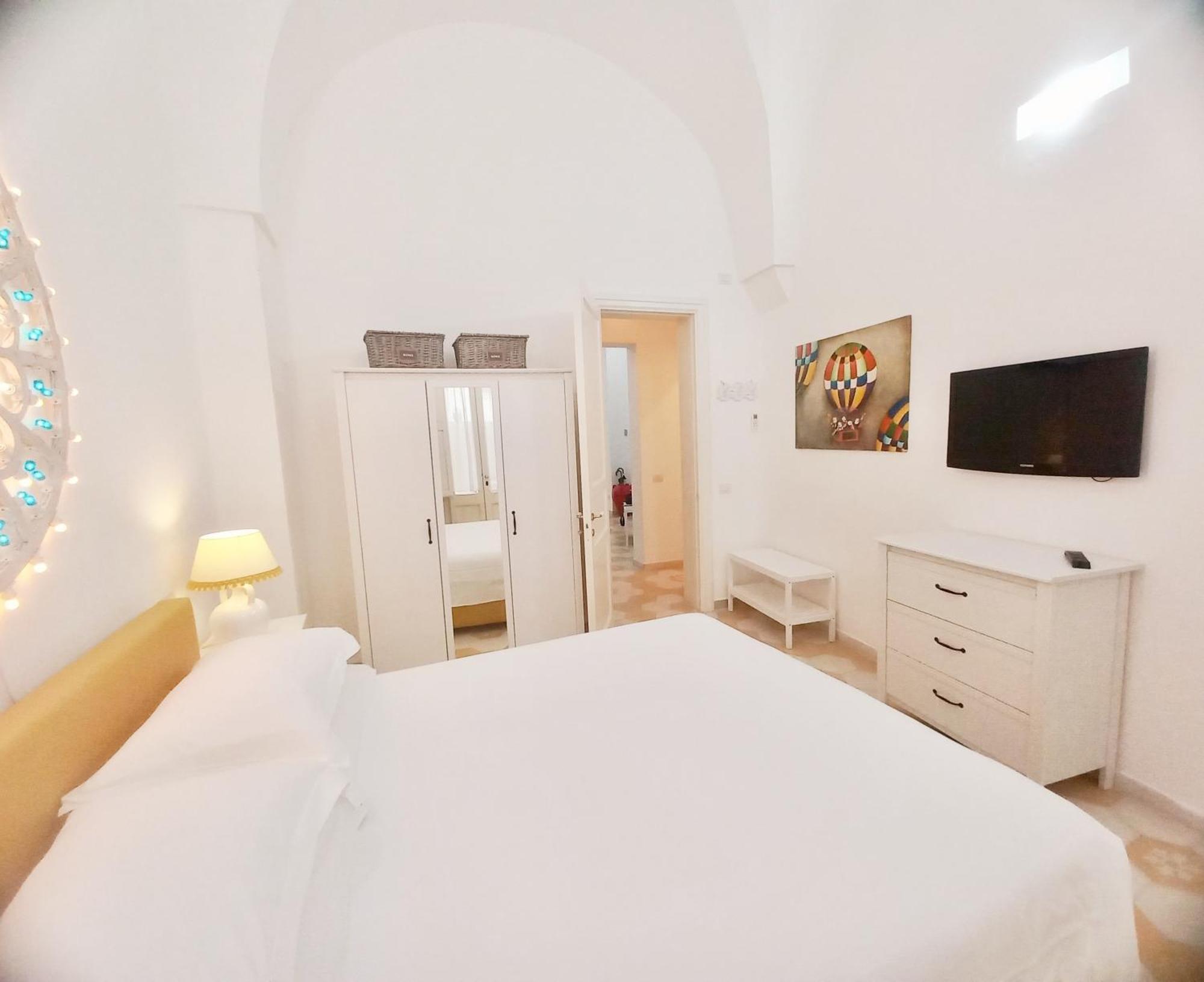 Li Frati Casa Vacanze Lecce Exterior photo