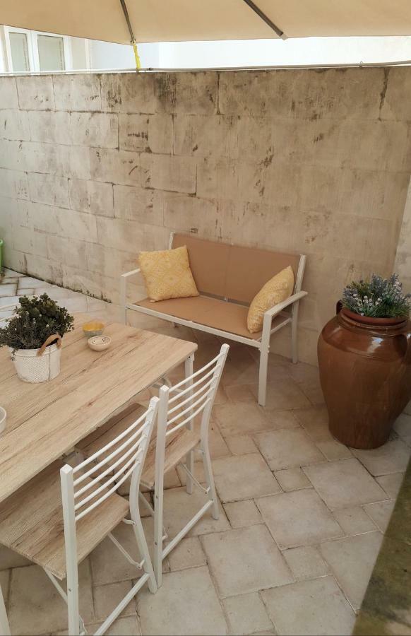 Li Frati Casa Vacanze Lecce Exterior photo